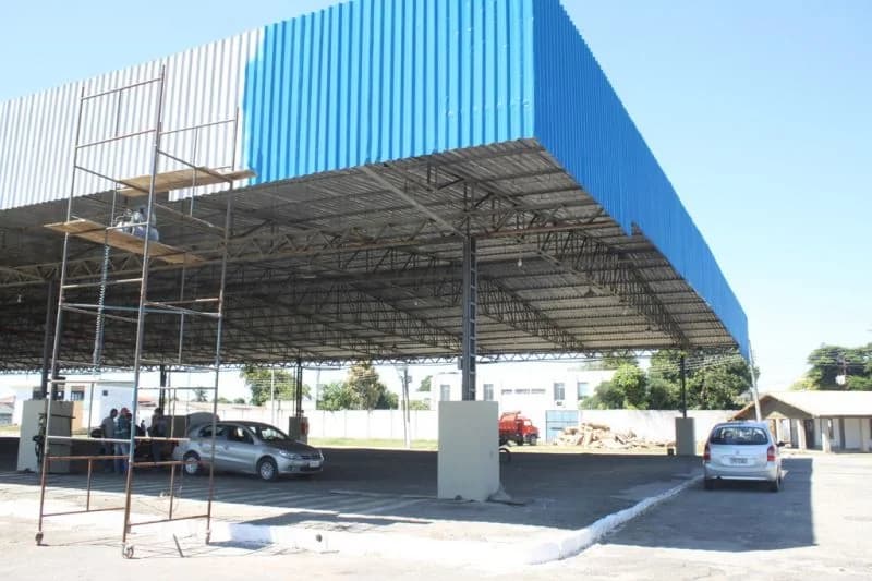 Pavilhão azul em reforma, 2016