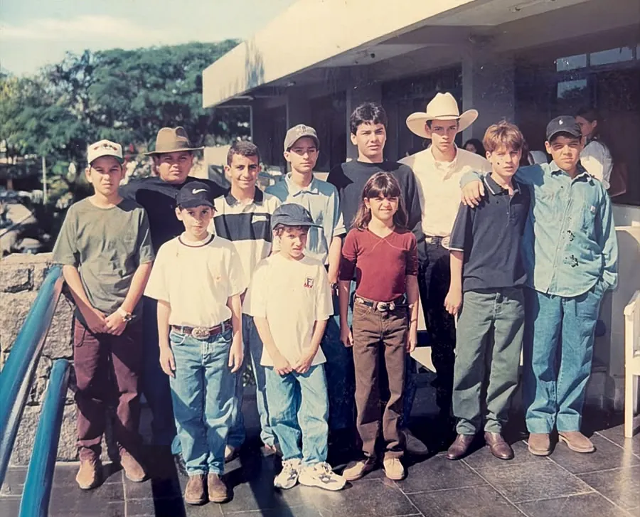 Foto antiga da Diretoria Mirim da Fundação Rural